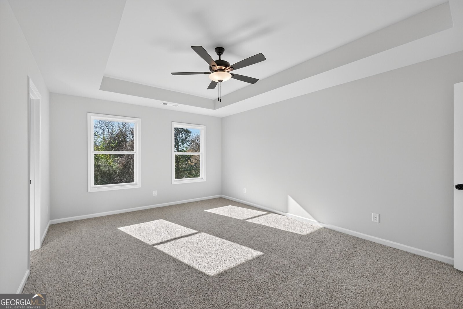 562 Madison Street Commerce - Photo 29