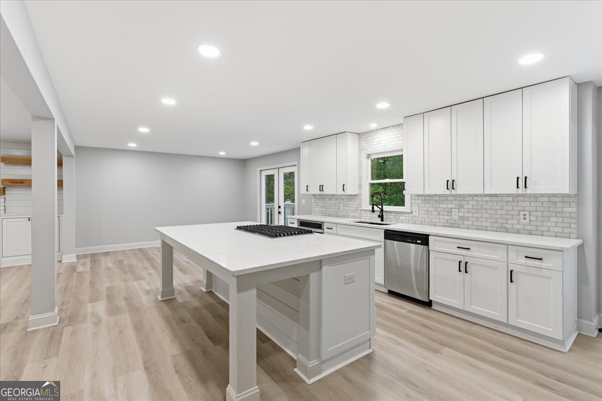 1708 Dudley Drive Woodstock - 2