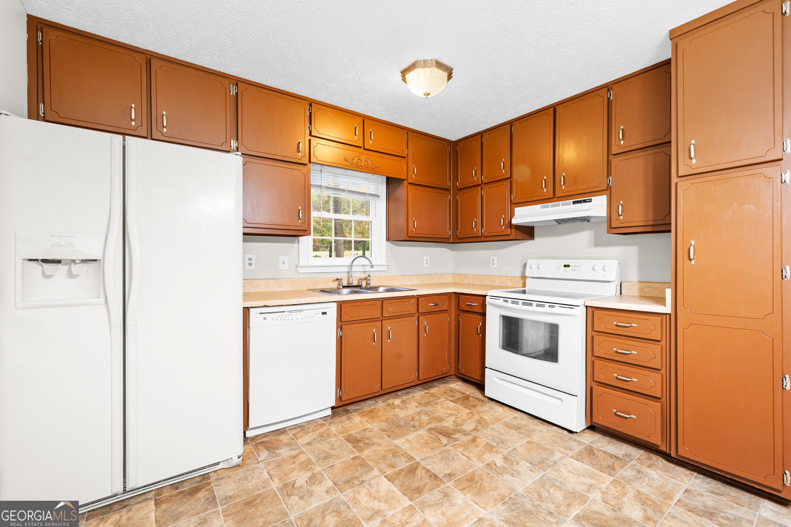 102 Jodeco Way Stockbridge - 3