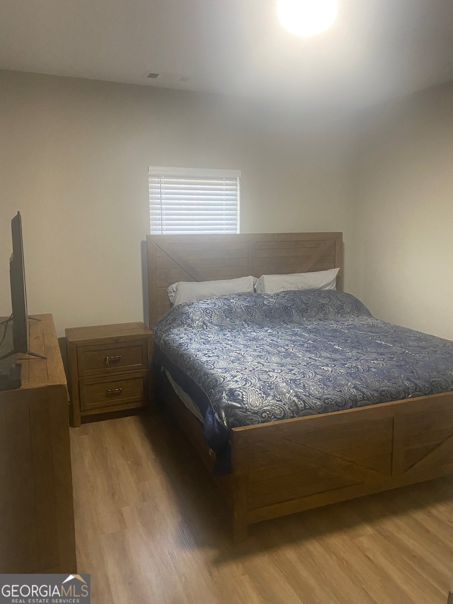 69 Henley Road Griffin - 8