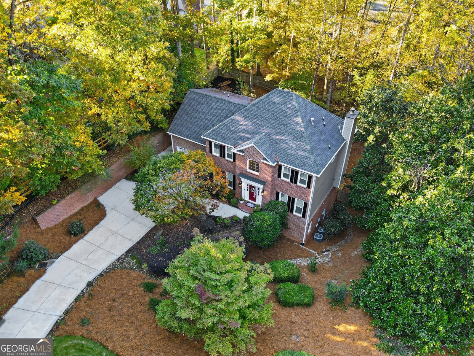 10530 Haynes Forest Drive Alpharetta - 1