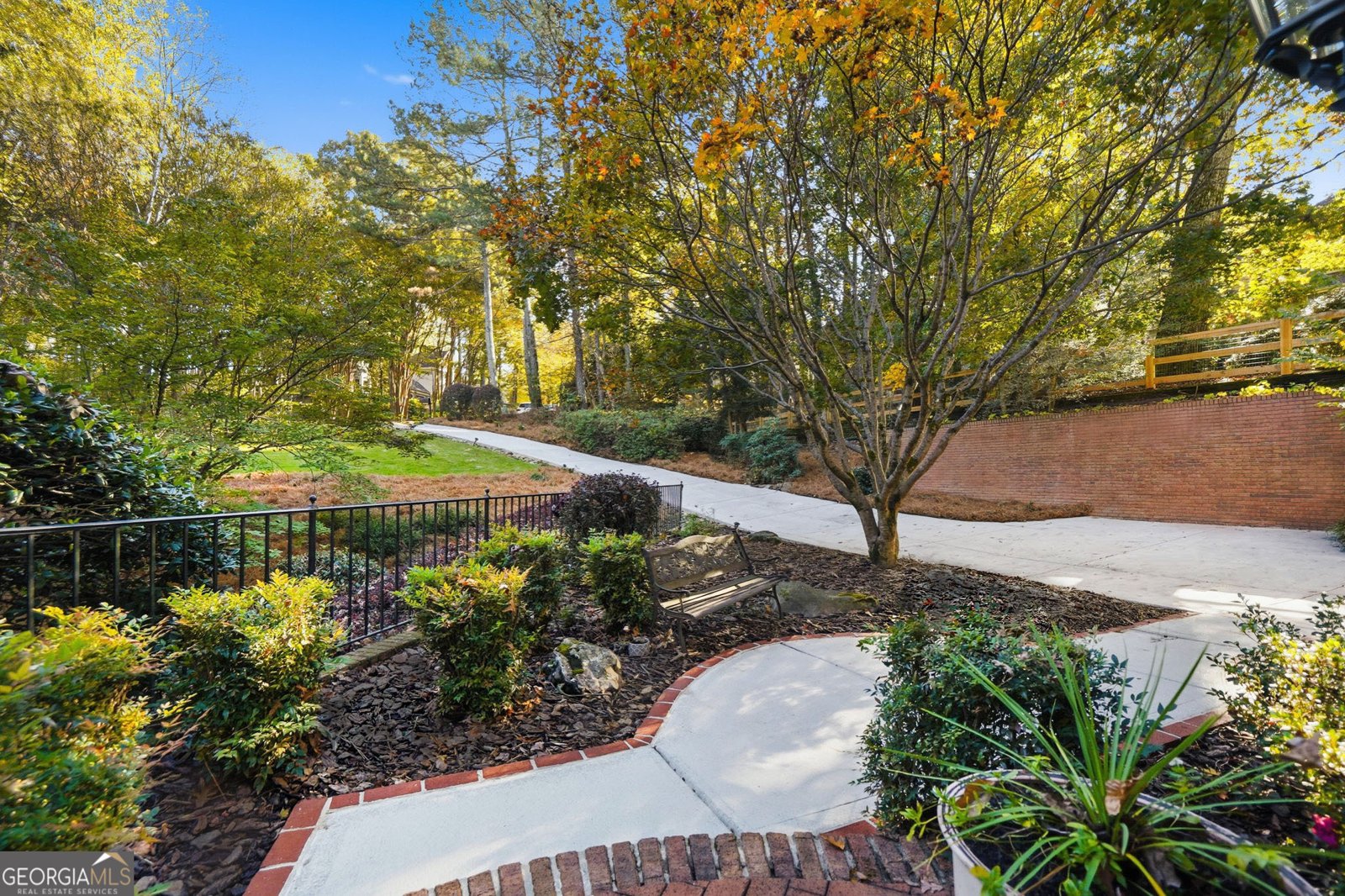 10530 Haynes Forest Drive Alpharetta - 4
