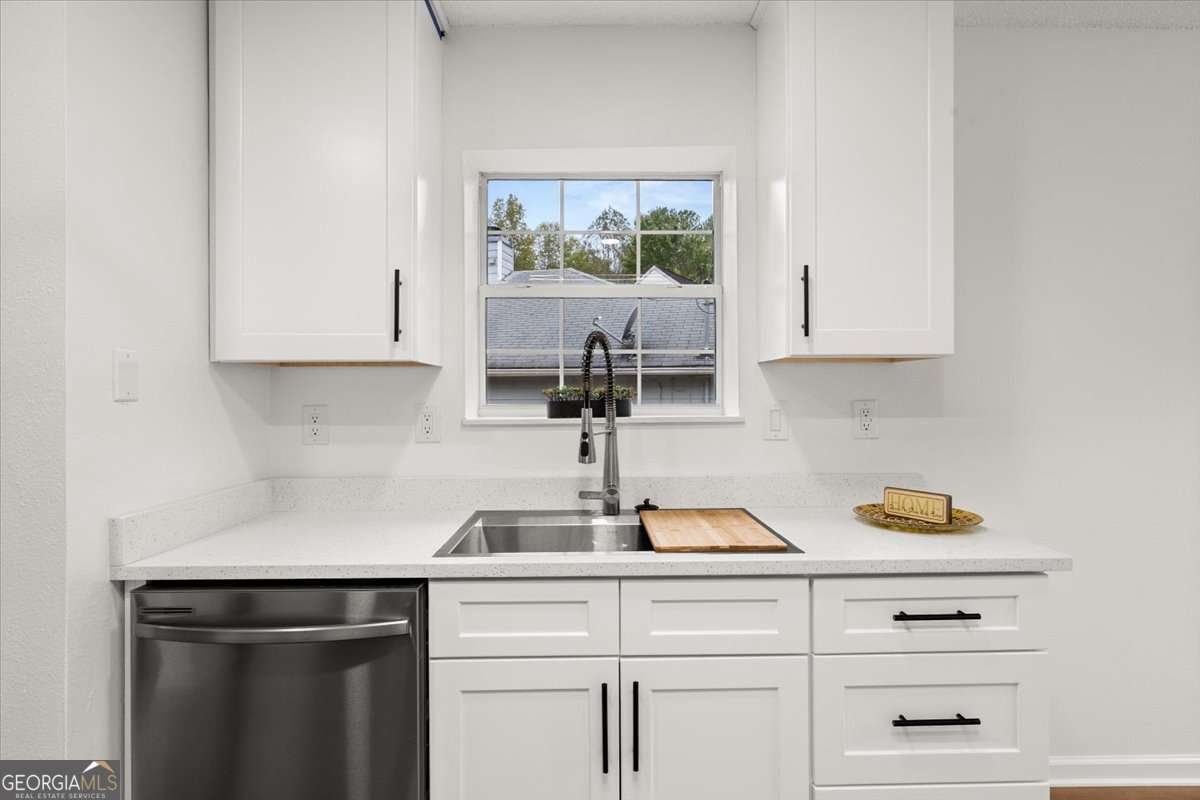 6588 Browns Mill Ferry Drive Lithonia - 9