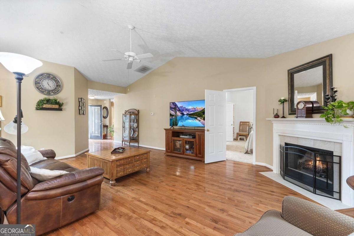 399 Burts Crossing Drive Dawsonville - 11