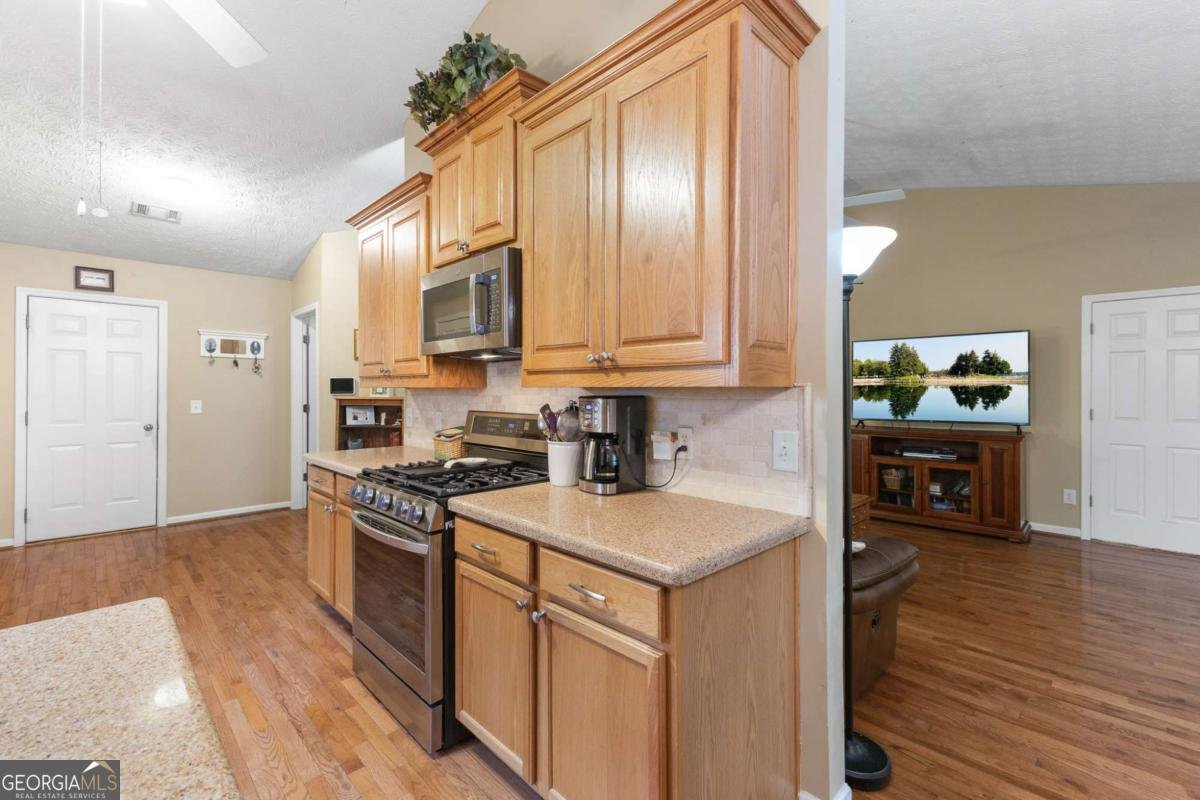 399 Burts Crossing Drive Dawsonville - 16