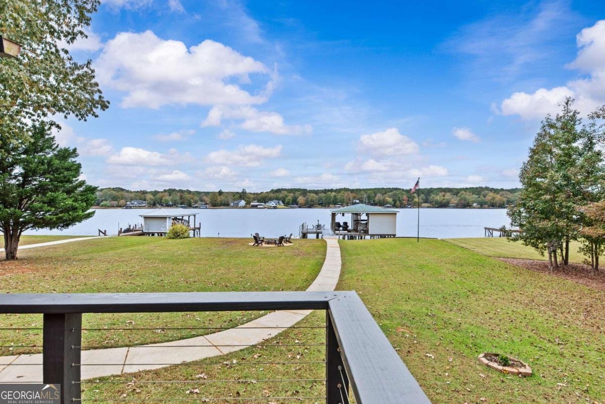 851 Jamesway Drive Sparta - 12