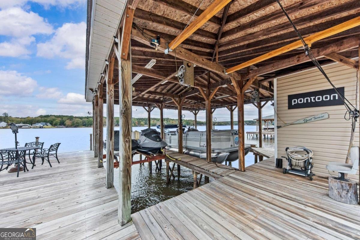 851 Jamesway Drive Sparta - 23