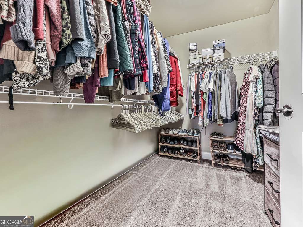 29 William Drive White - 11