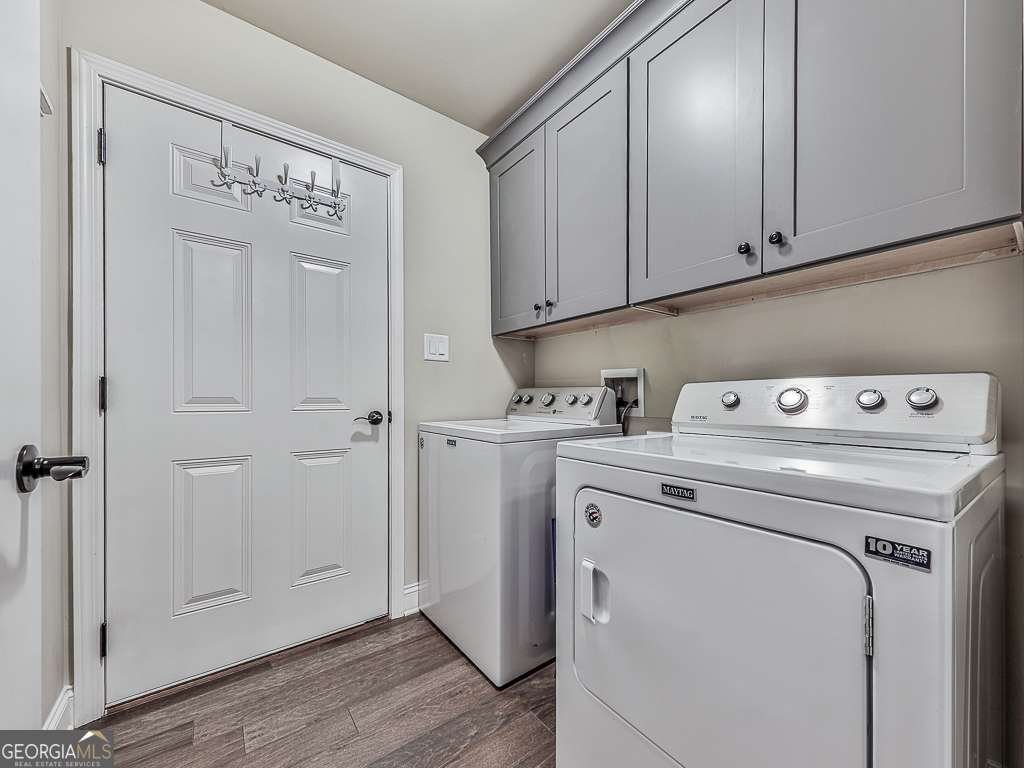 29 William Drive White - 15