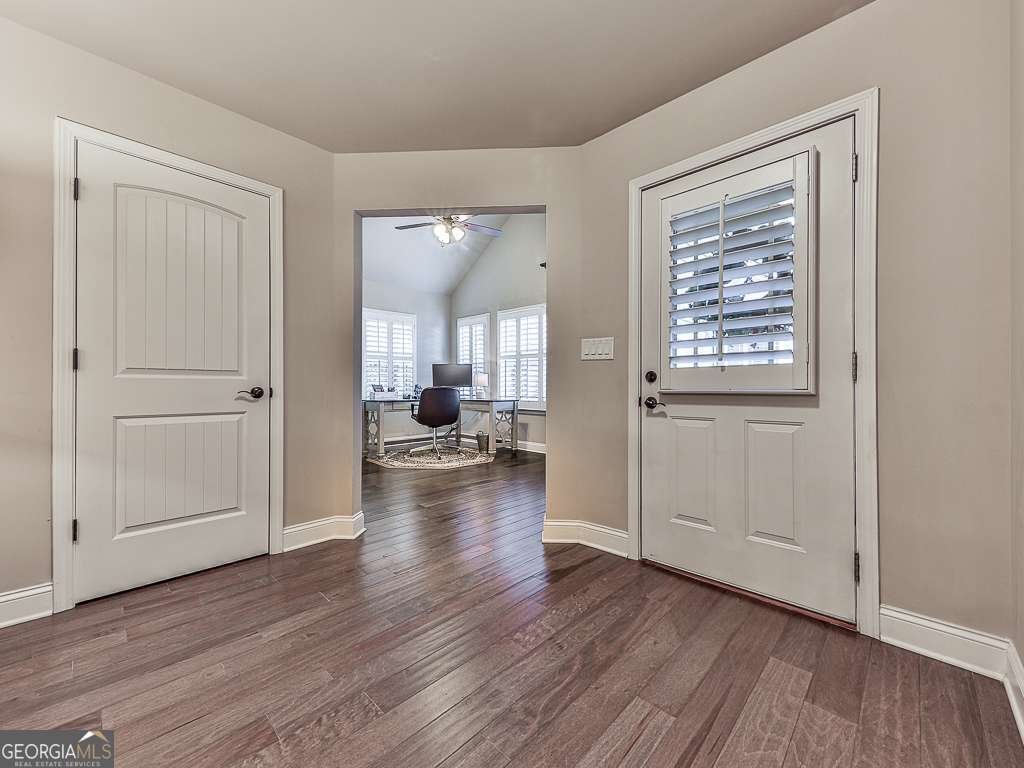 29 William Drive White - 5