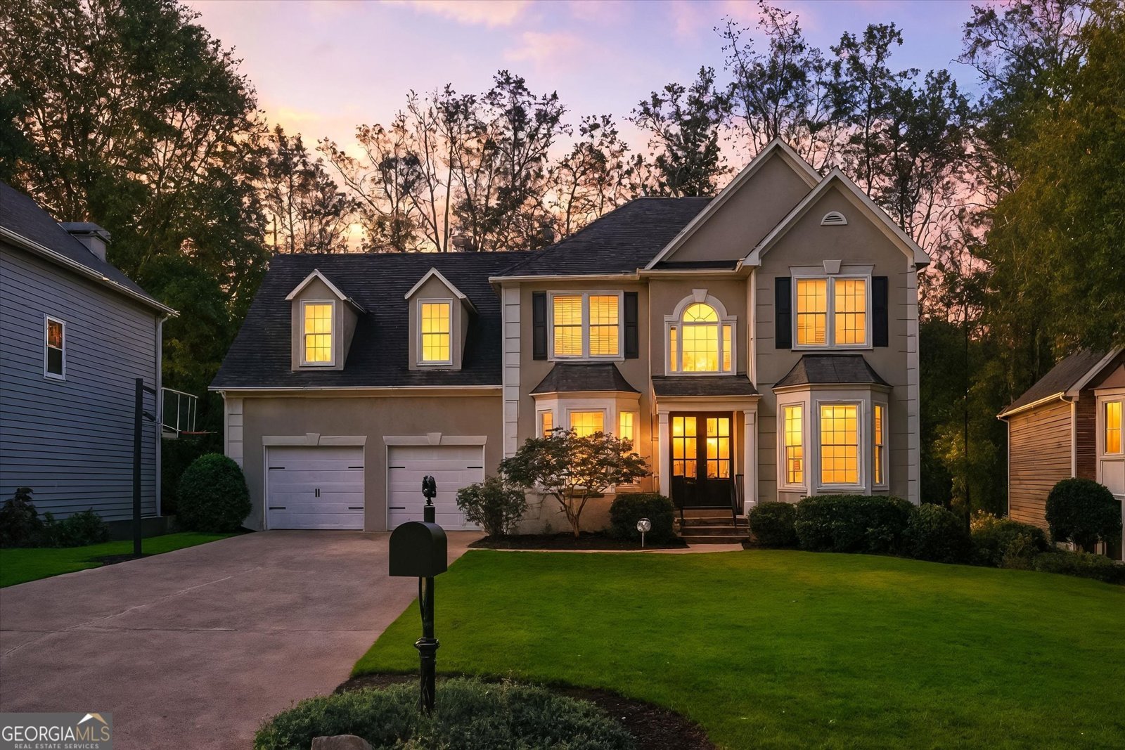 565 Camber Woods Drive Roswell - 2