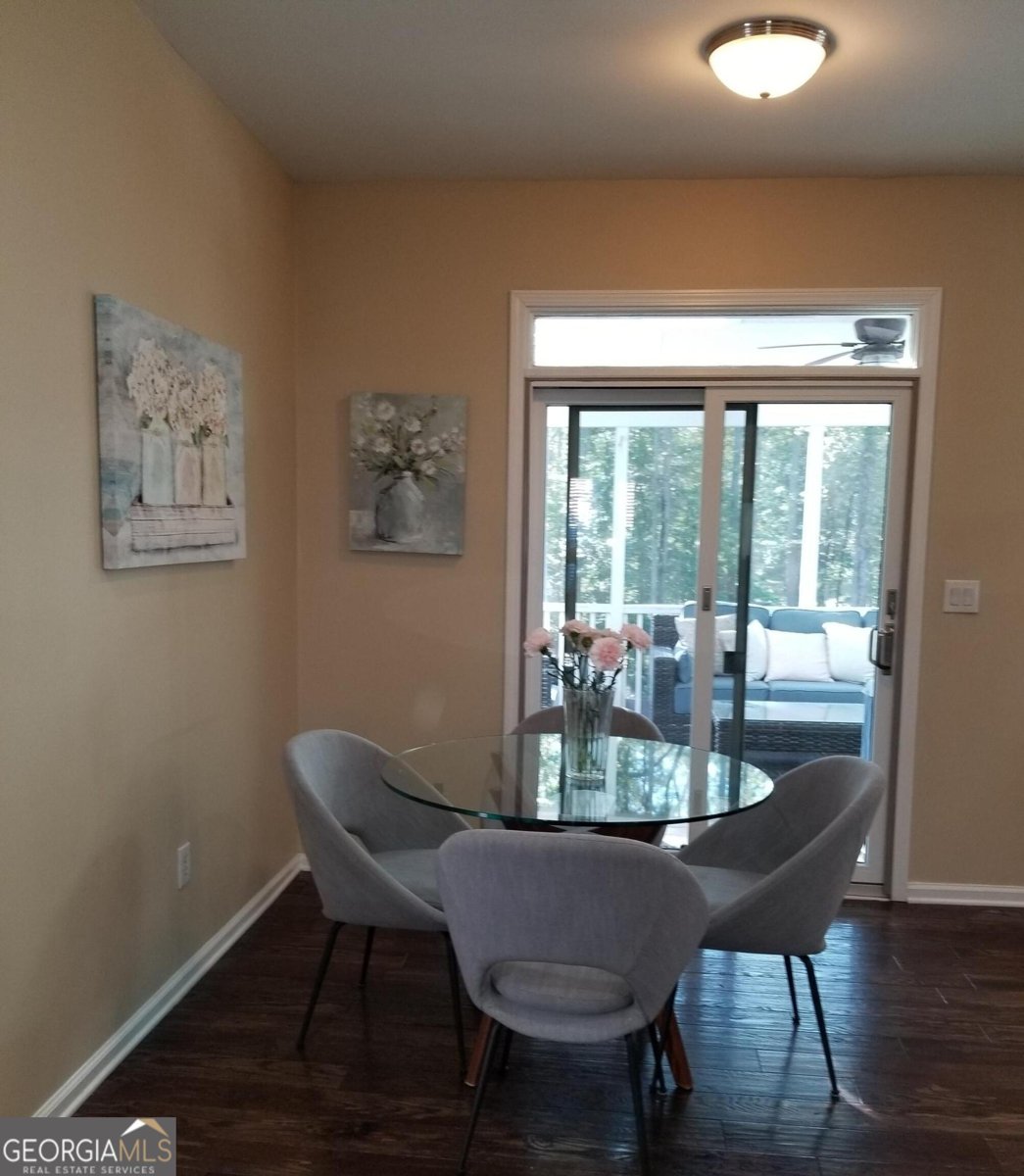 565 Camber Woods Drive Roswell - 22