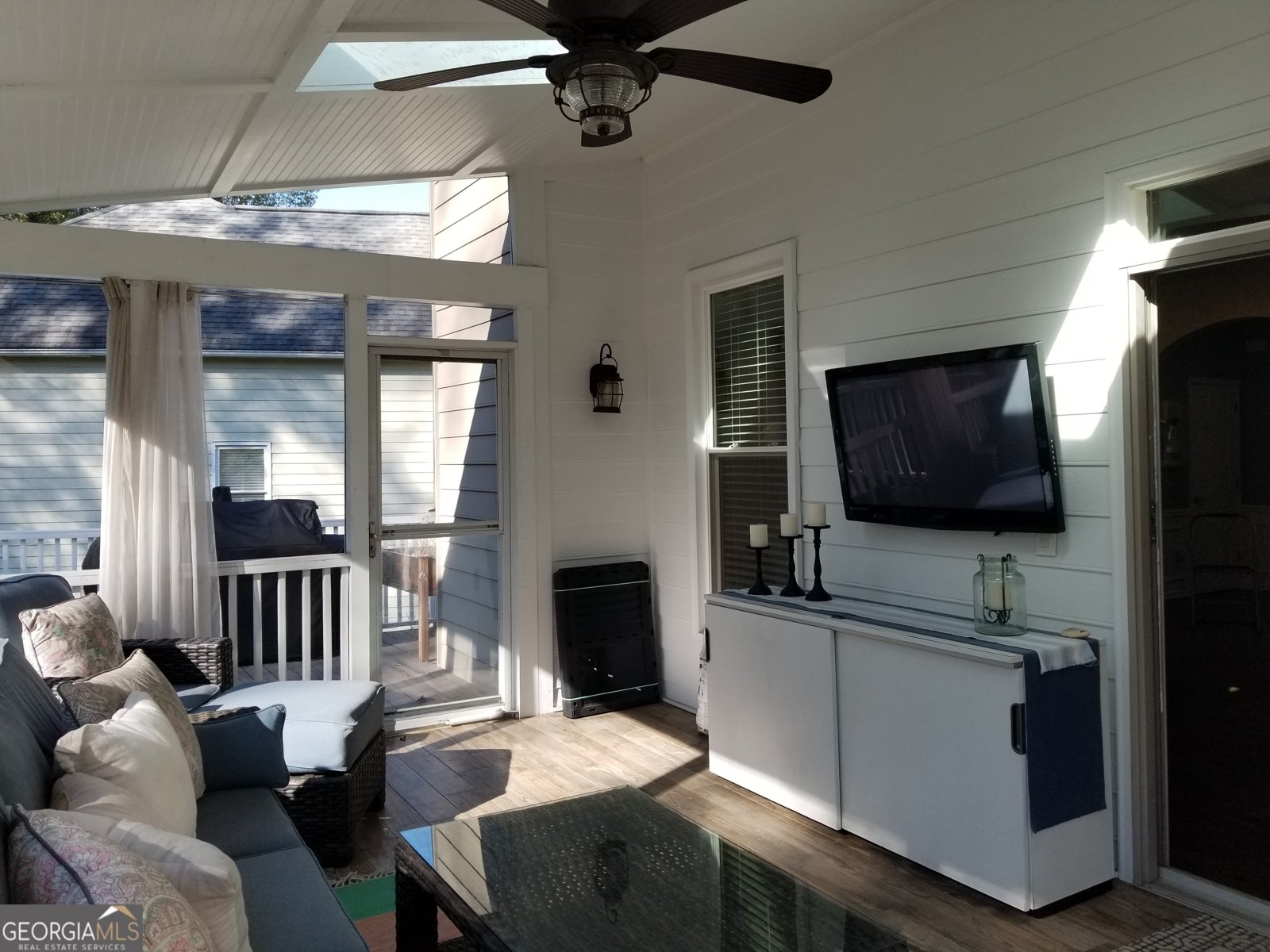 565 Camber Woods Drive Roswell - 24