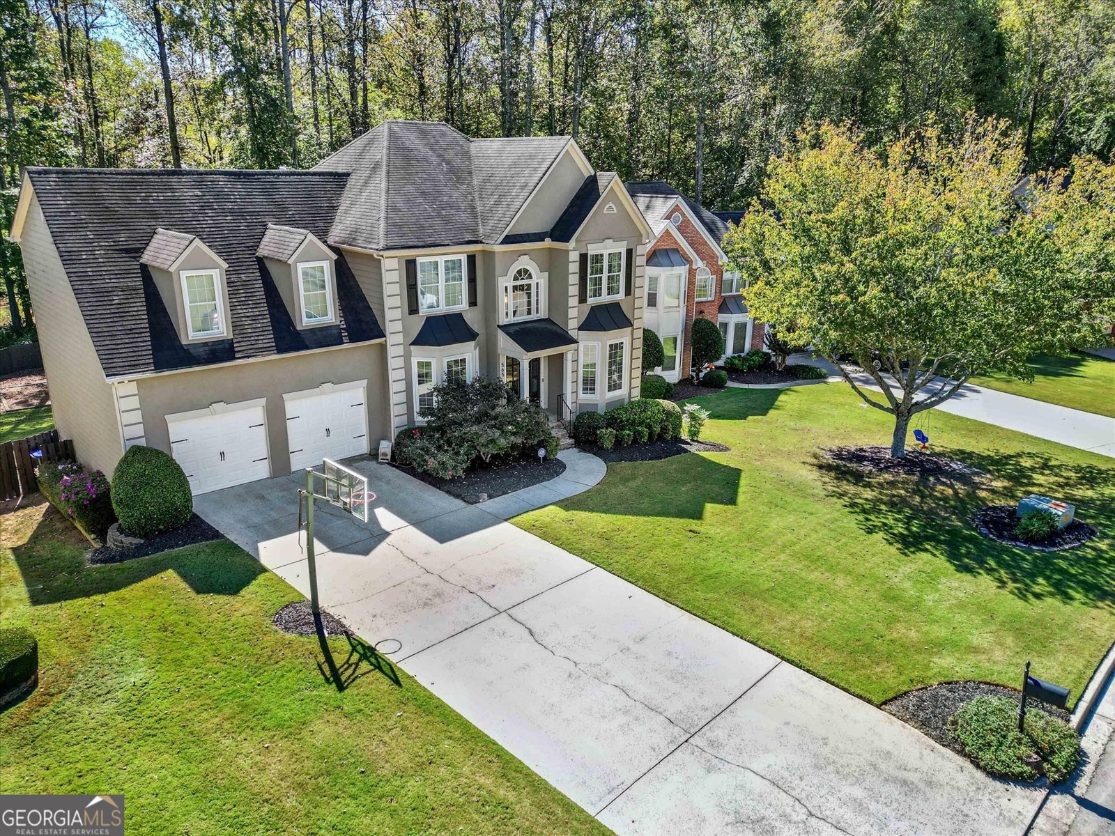 565 Camber Woods Drive Roswell - 4