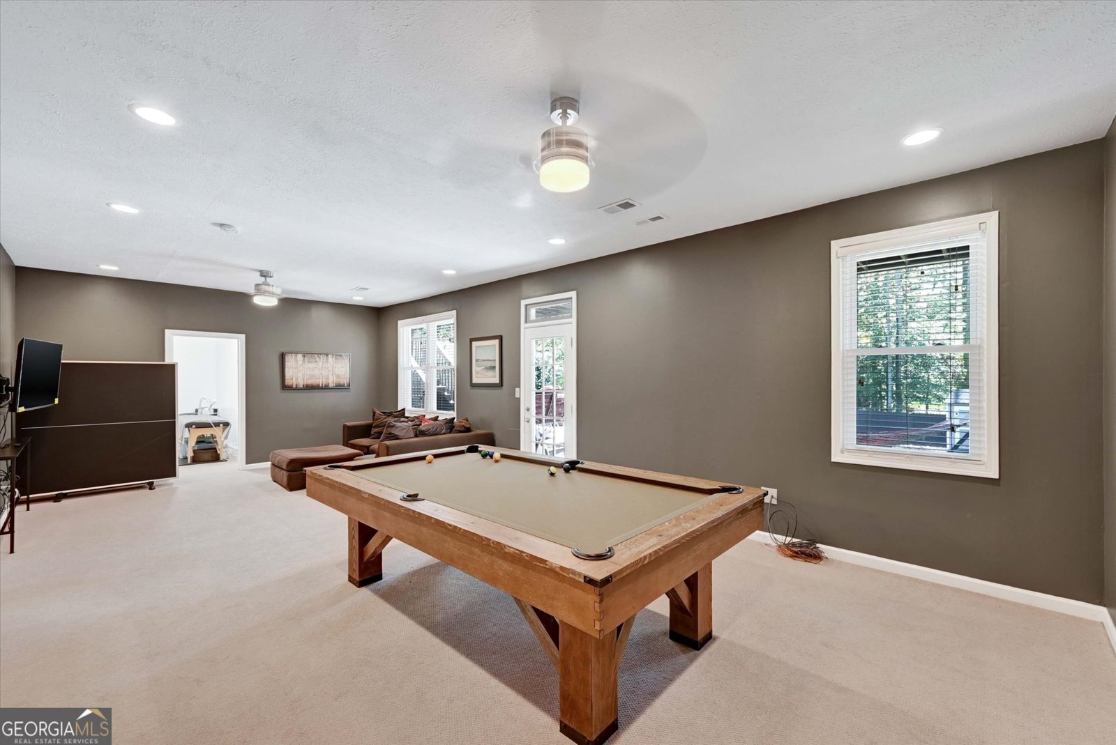 565 Camber Woods Drive Roswell - 42