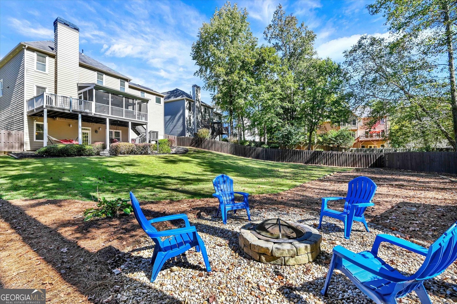 565 Camber Woods Drive Roswell - 52