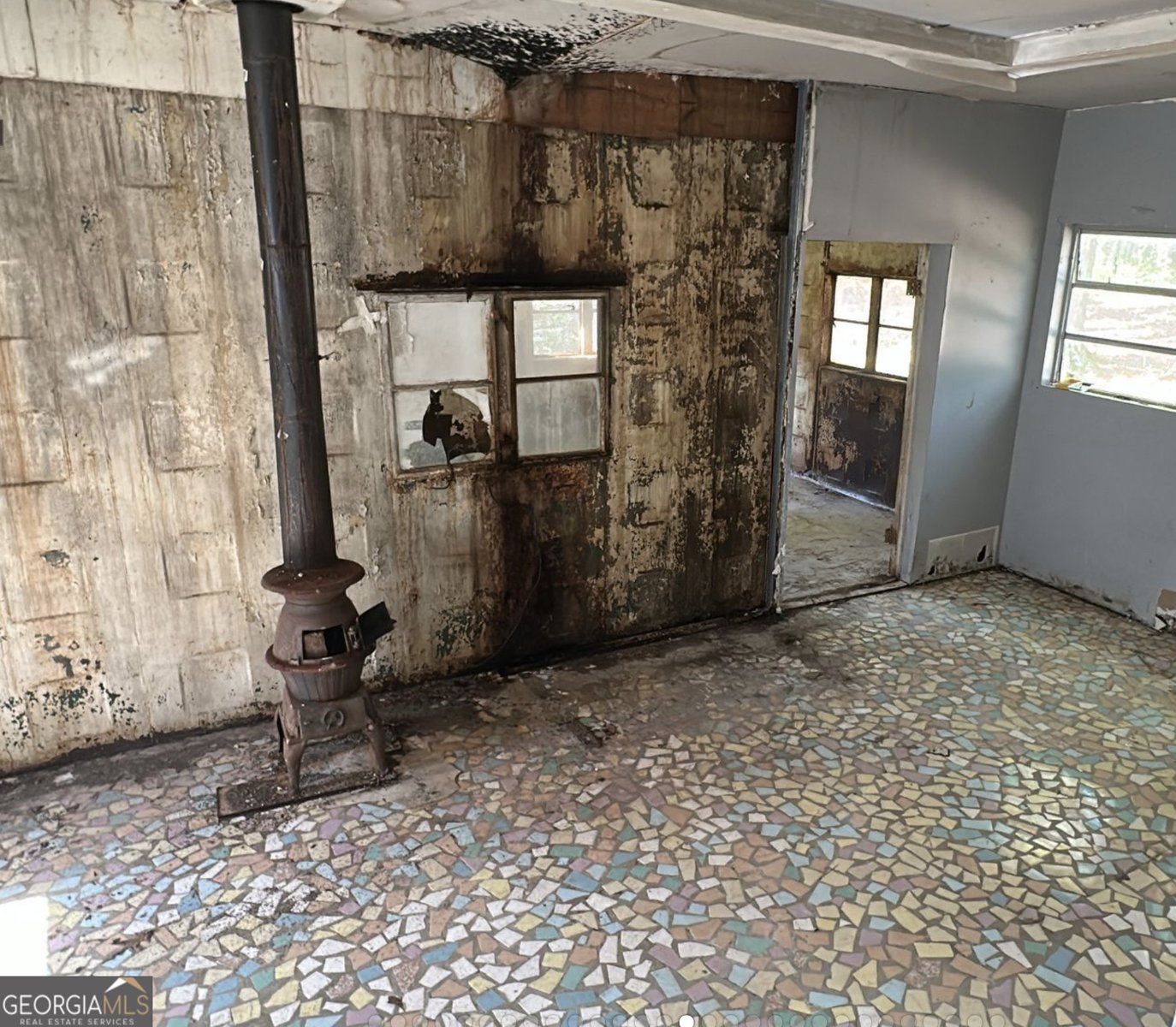 1099 Warren Drive Riverdale - 7