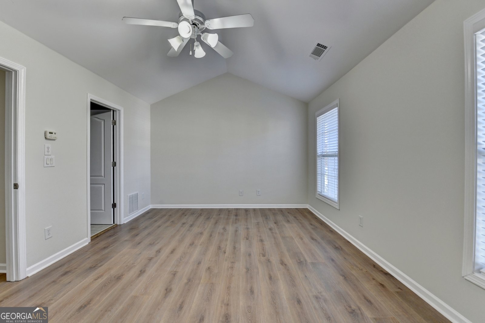 2568 Gadsen Walk Duluth - 35