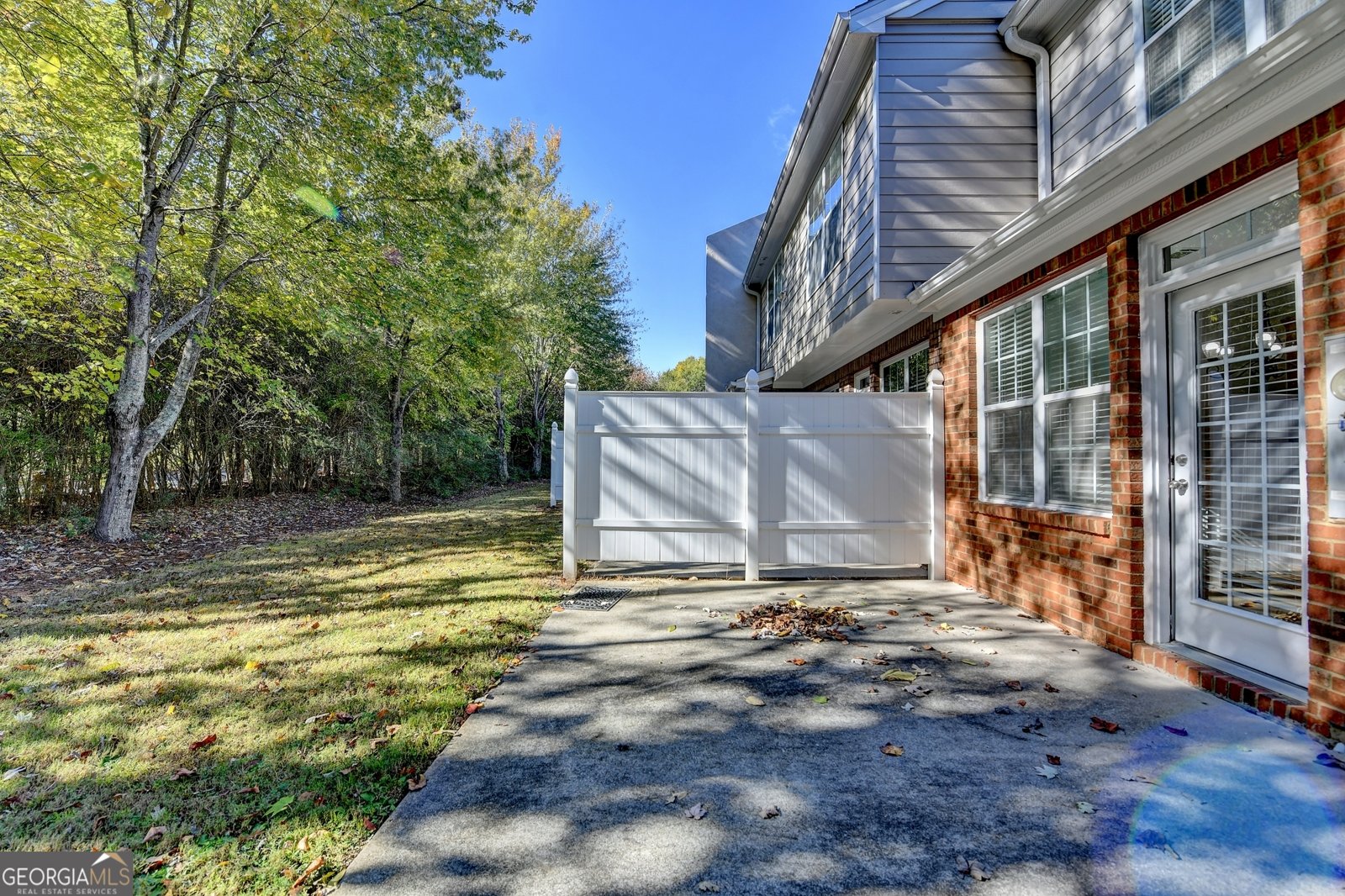 2568 Gadsen Walk Duluth - 43