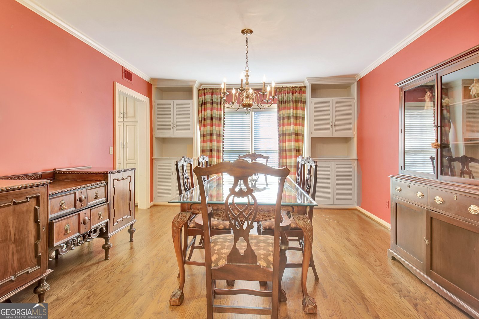 3402 Cambridge Drive Columbus - 27