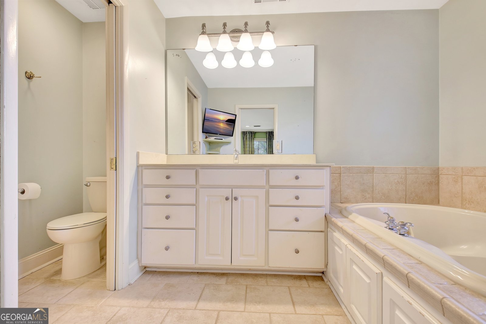 3402 Cambridge Drive Columbus - 44