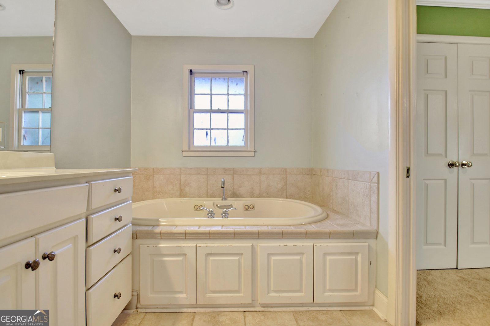 3402 Cambridge Drive Columbus - 45