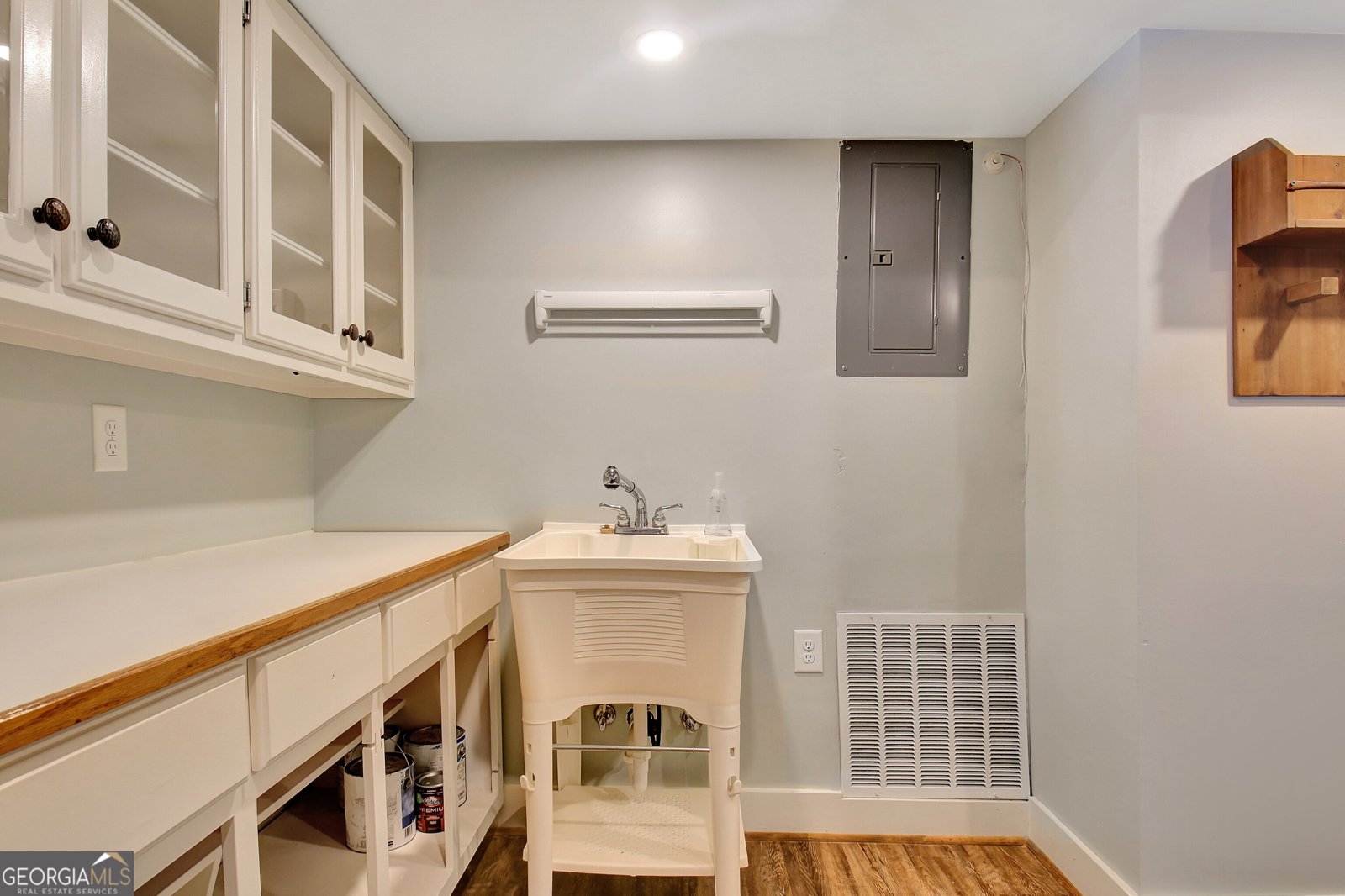 3402 Cambridge Drive Columbus - 55