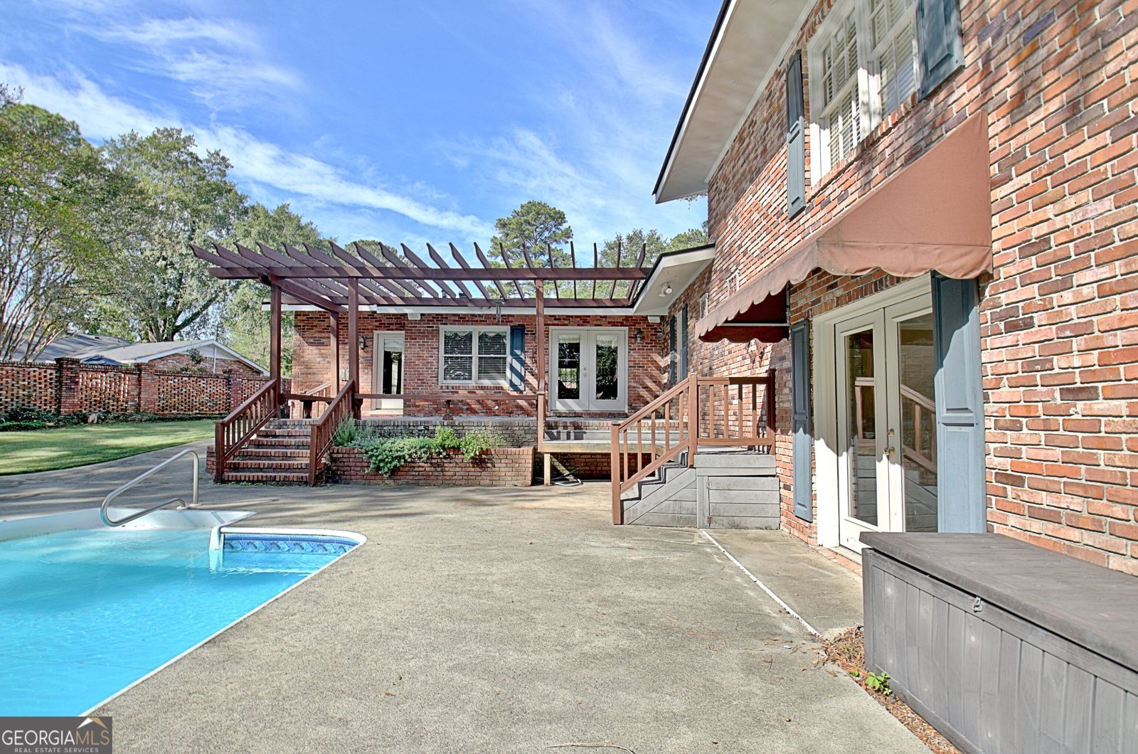 3402 Cambridge Drive Columbus - 67