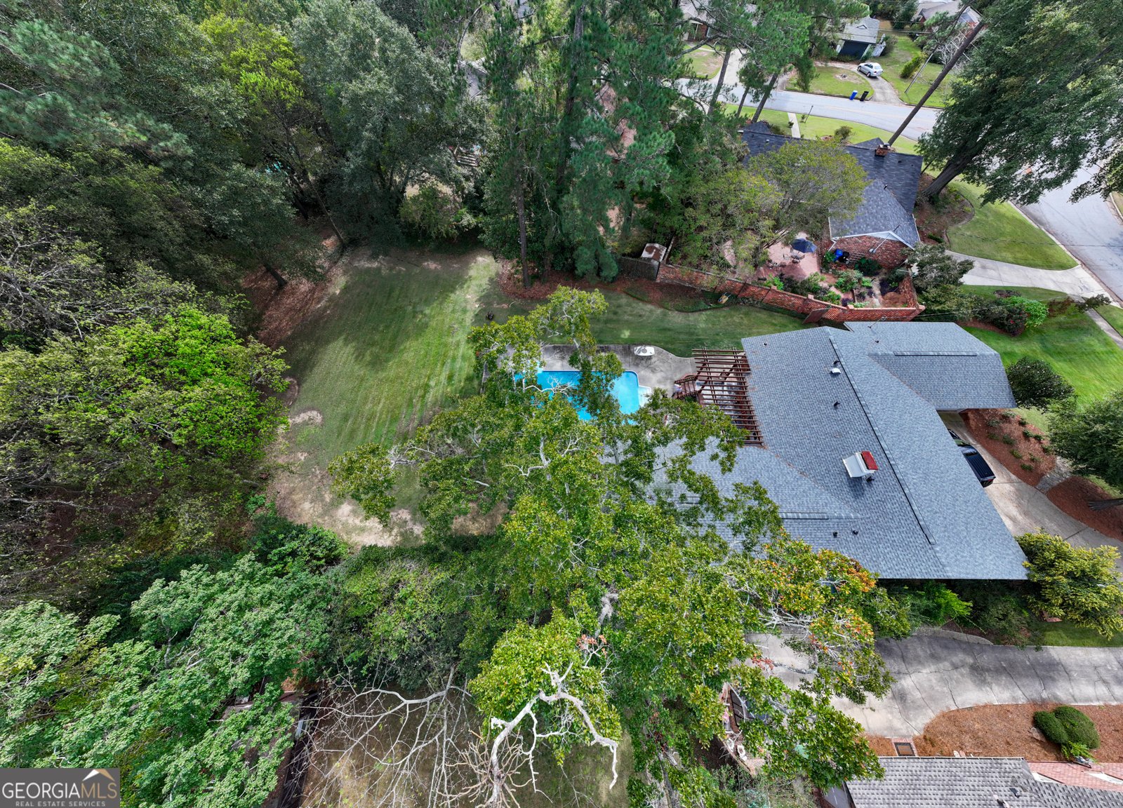 3402 Cambridge Drive Columbus - 78