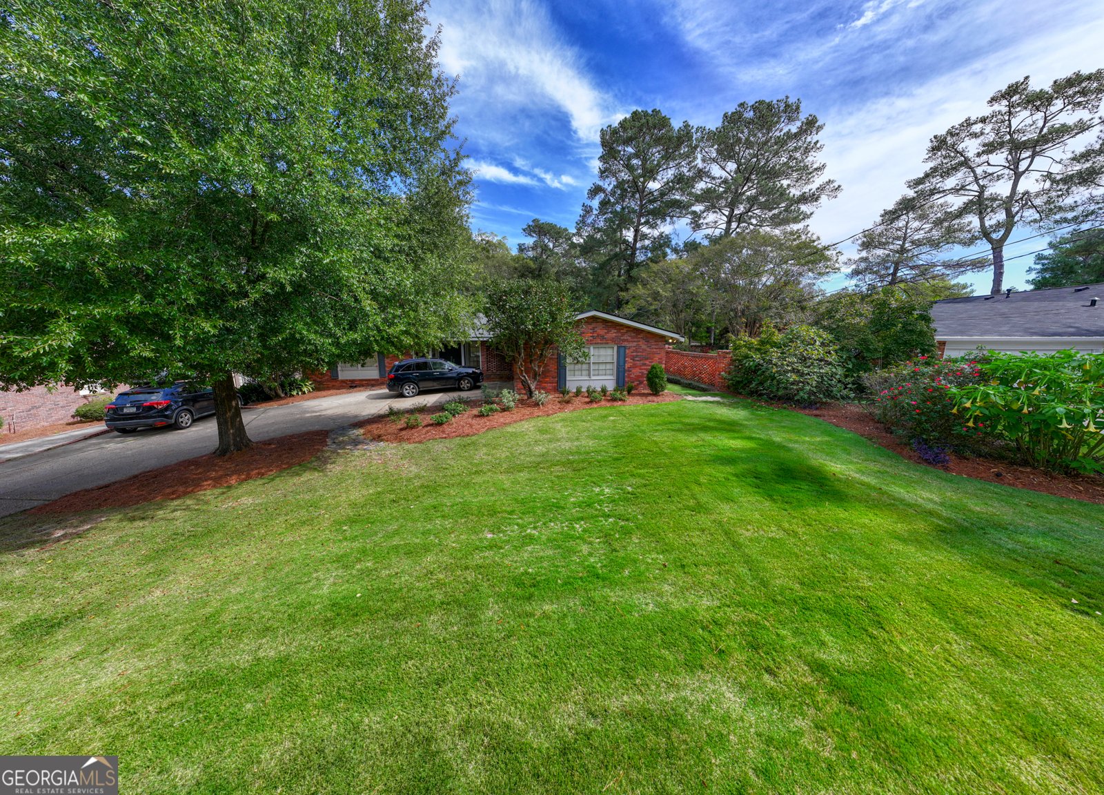 3402 Cambridge Drive Columbus - 79