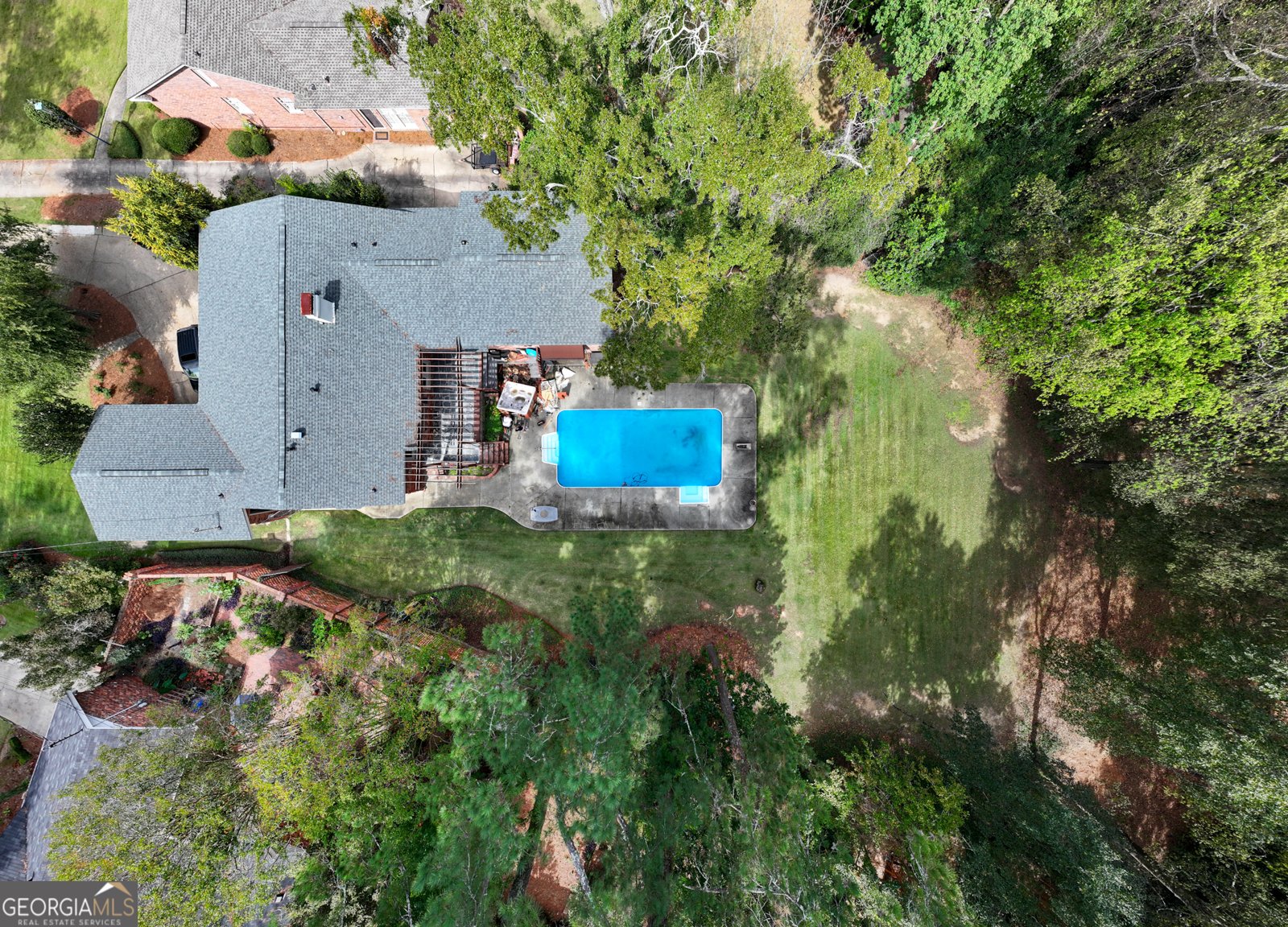 3402 Cambridge Drive Columbus - 81