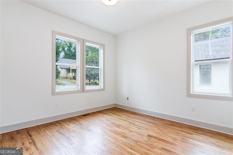 1156 Oakland Atlanta - 2