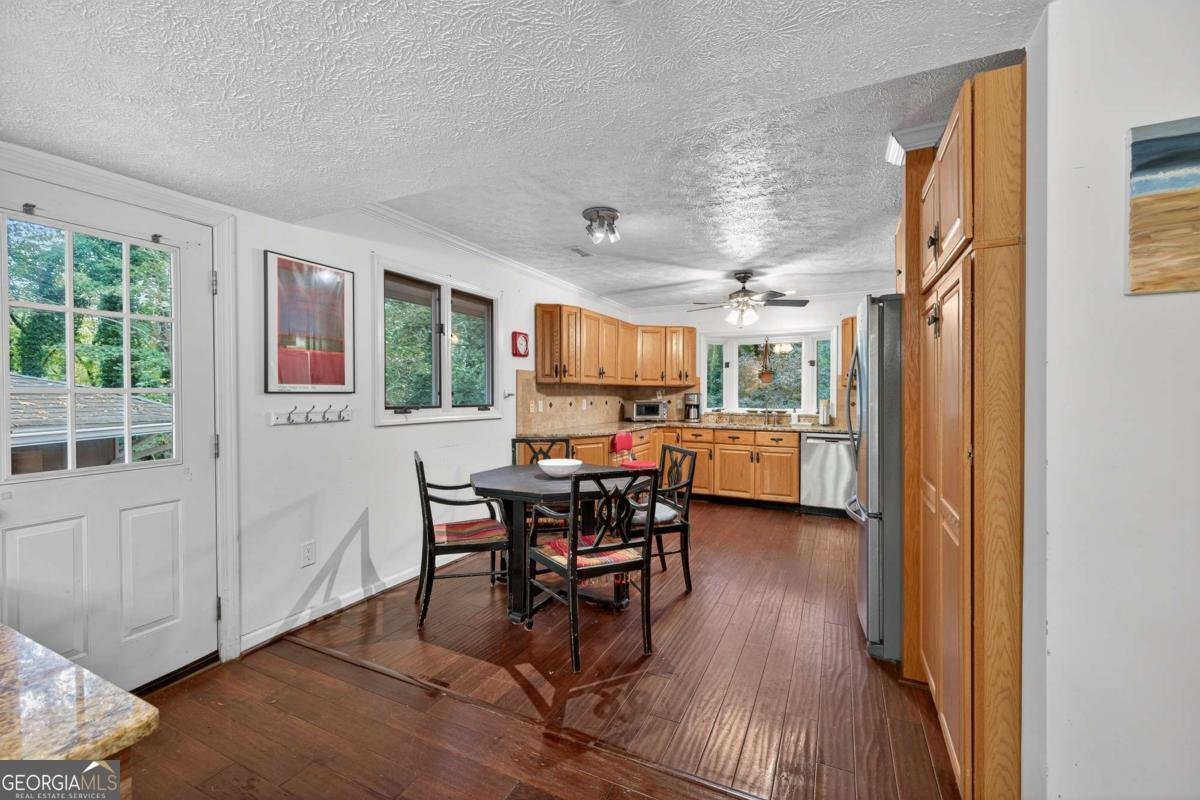 924 Hazel Court Lilburn - 13