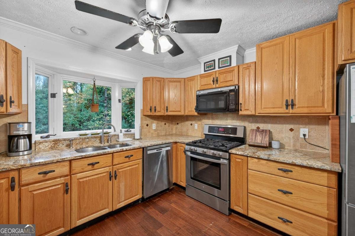 924 Hazel Court Lilburn - 14