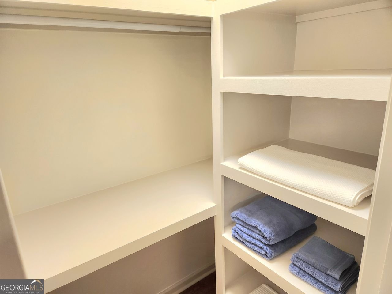 209 WYNNES RIDGE Circle Marietta - 27