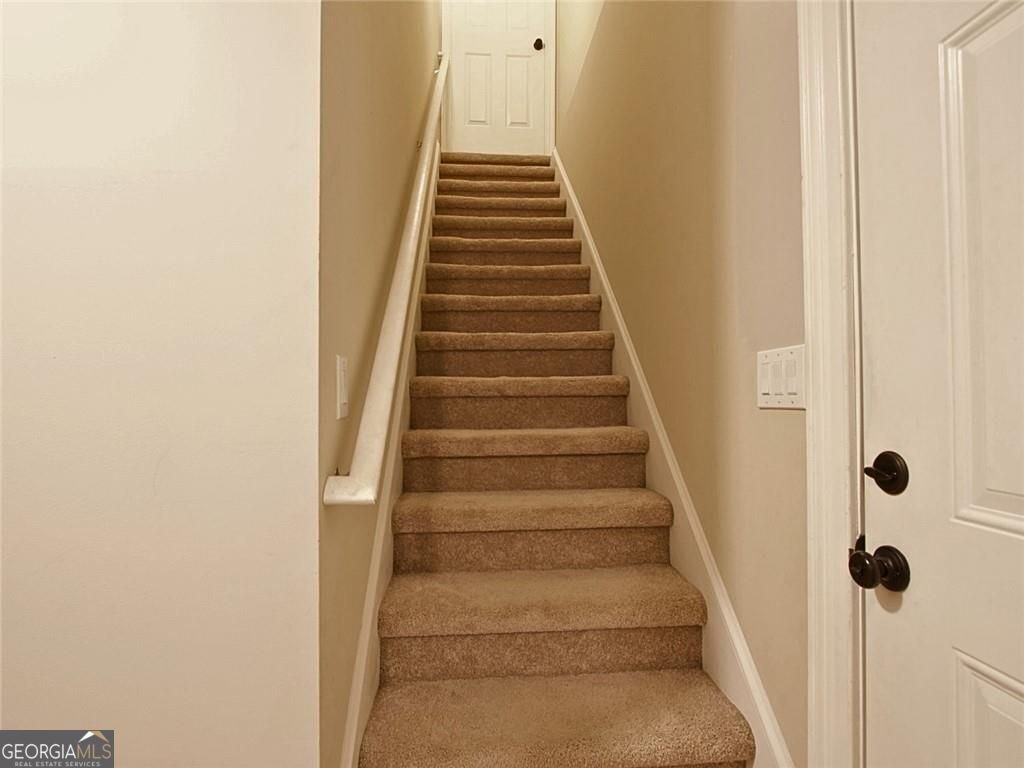 1305 Fontainebleau Court Lawrenceville - 36