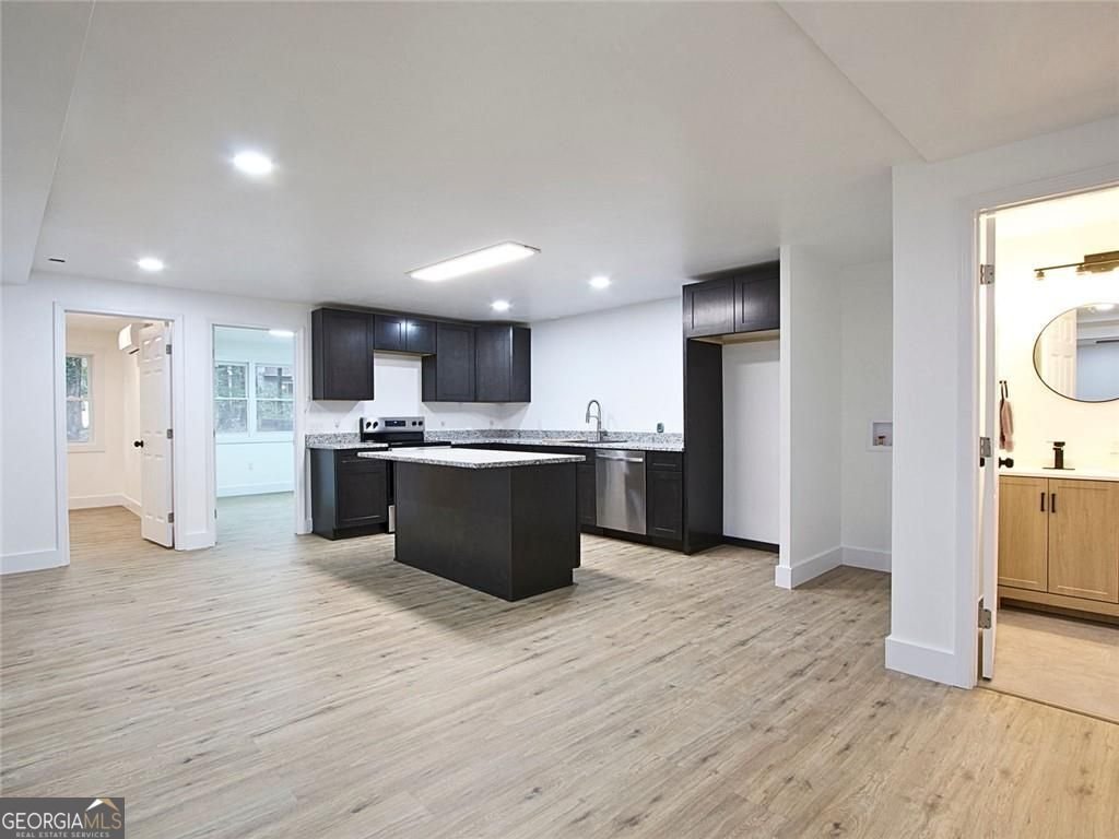 1305 Fontainebleau Court Lawrenceville - 42