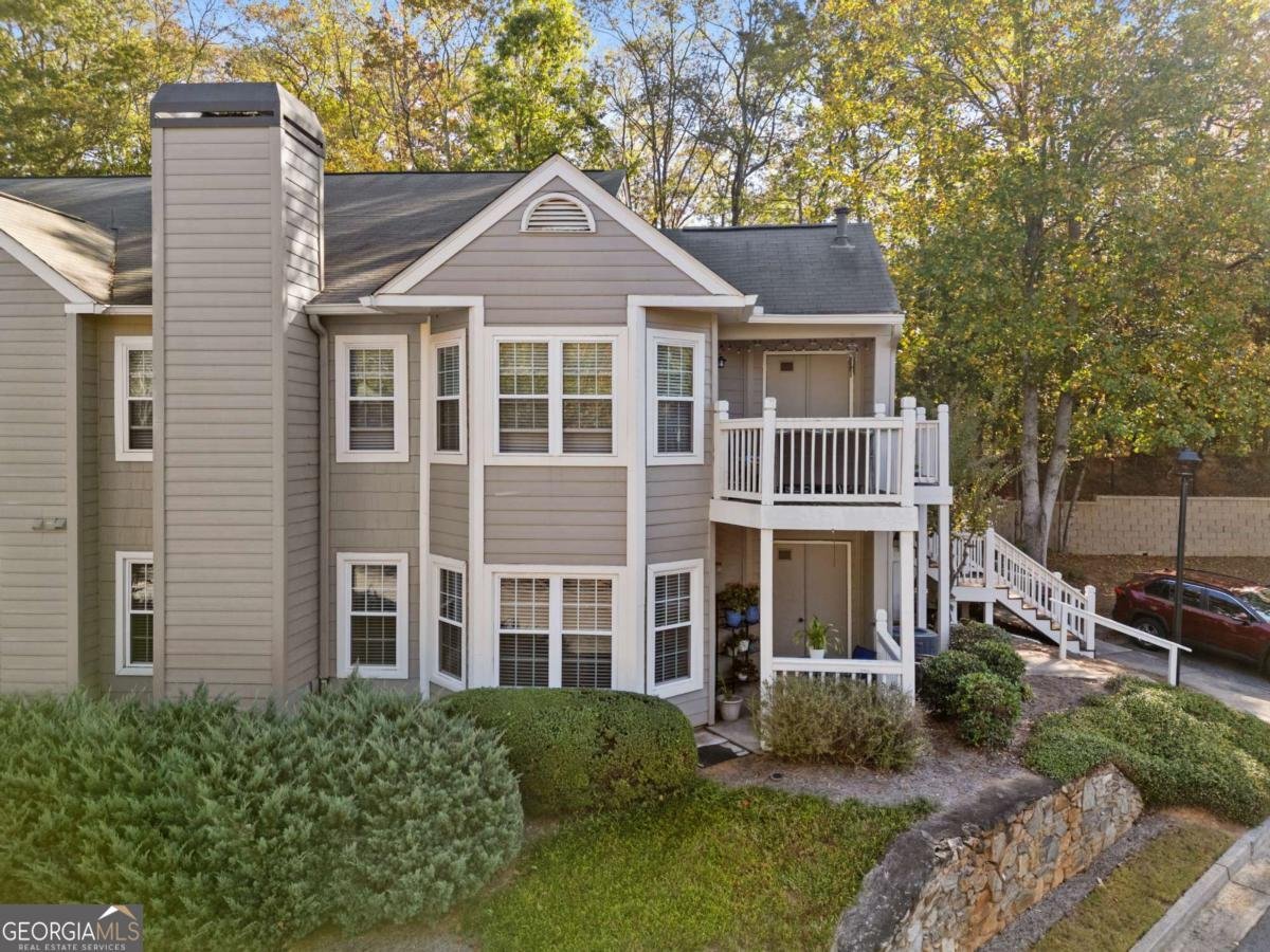 605 Mill Pond Road Roswell - 2
