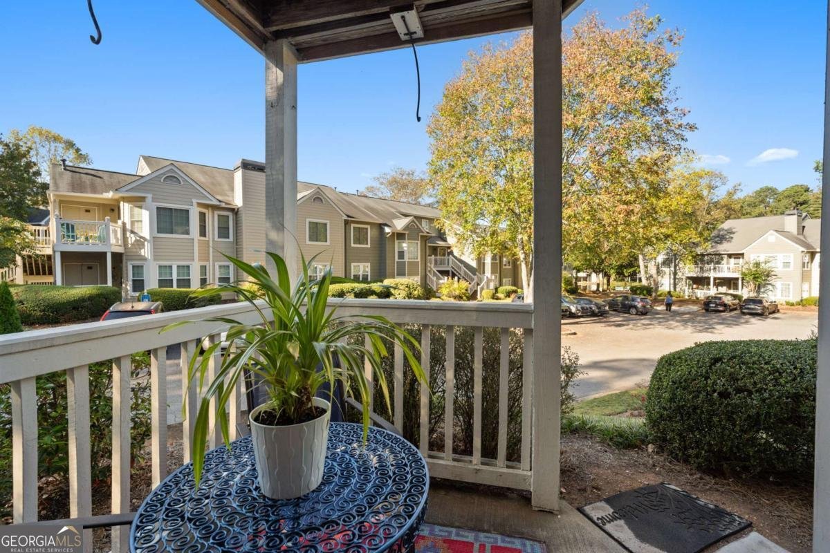 605 Mill Pond Road Roswell - 37