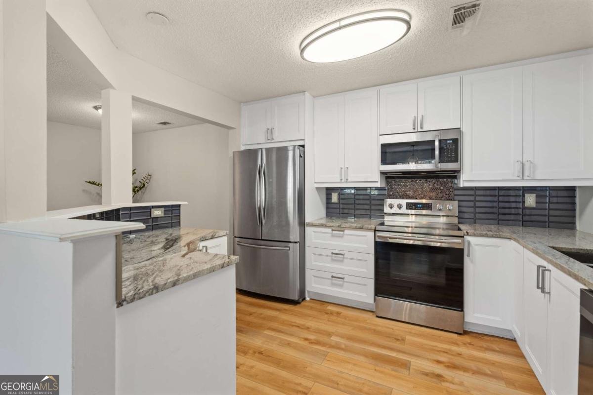 605 Mill Pond Road Roswell - 8