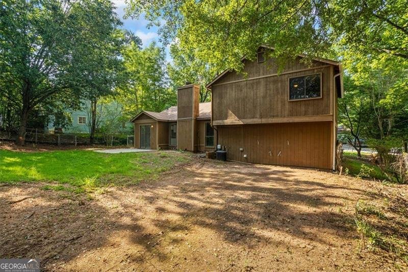 340 WINDSOR Walk Conyers - 26