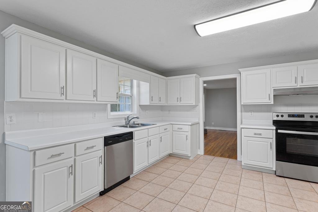 3499 Ola Road Locust Grove - 1