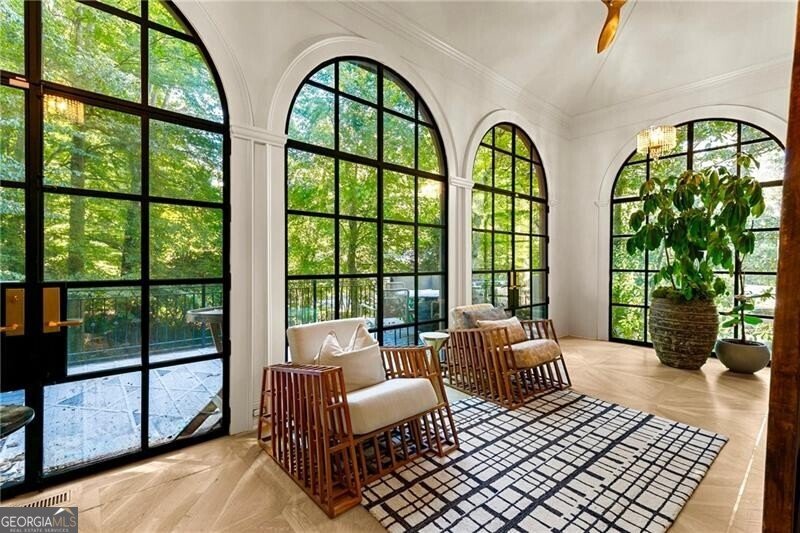 3879 Peachtree Dunwoody Road Atlanta - 23