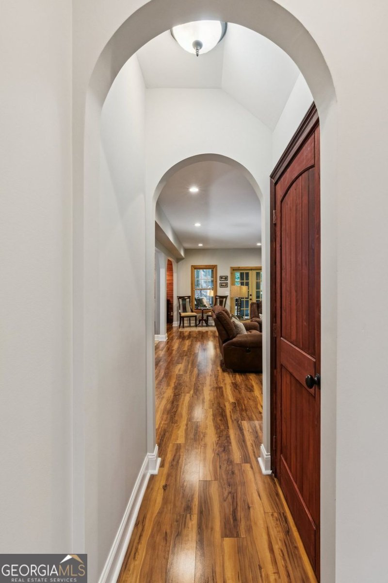 11 Mission Path Jasper - 48