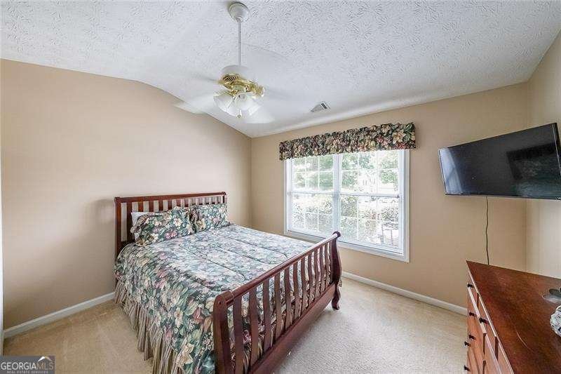 209 DIAMOND VALLEY Pass Canton - 18