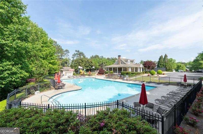 209 DIAMOND VALLEY Pass Canton - 34