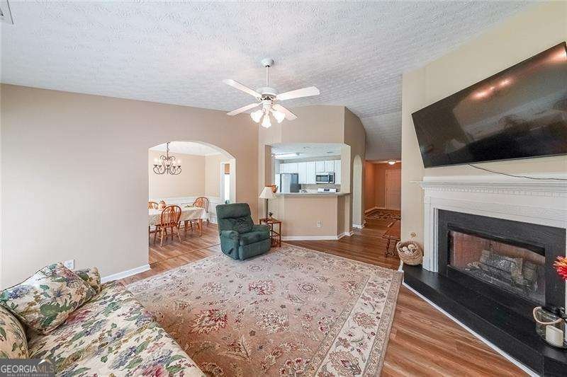 209 DIAMOND VALLEY Pass Canton - 8