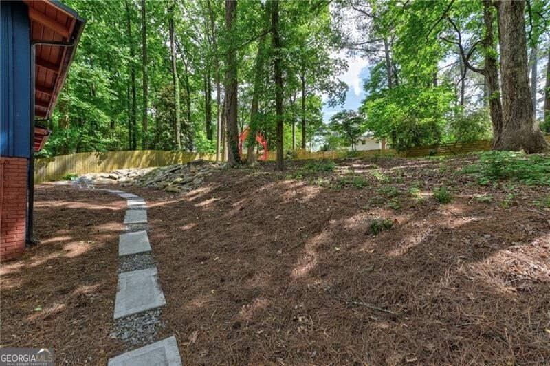 3348 Lynnray Drive Atlanta - 38