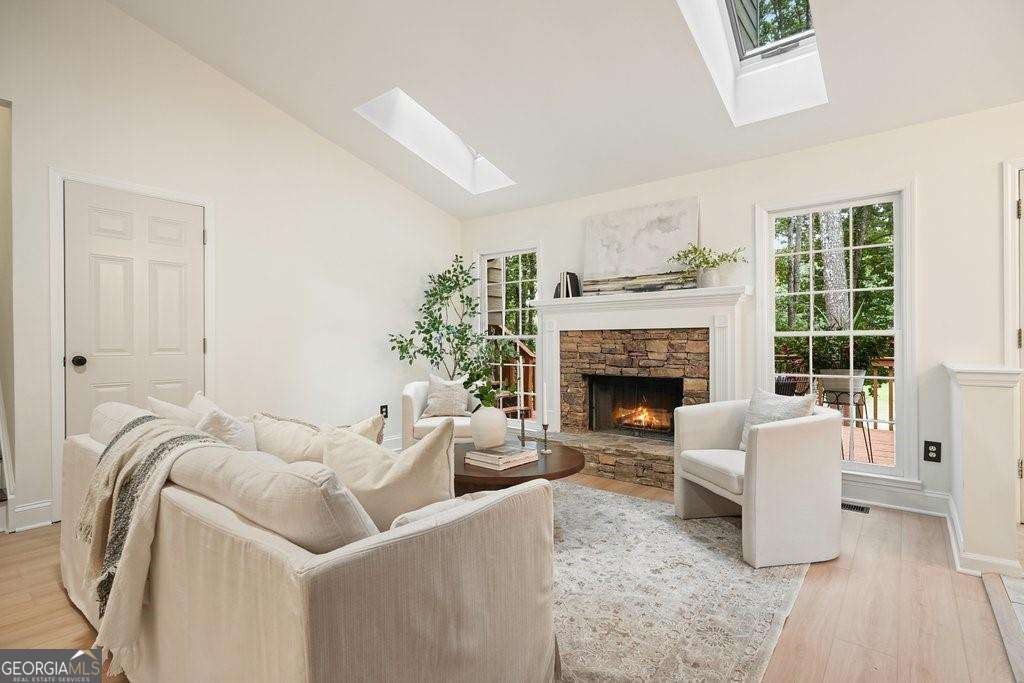 608 Wedgewood Drive Woodstock - 11