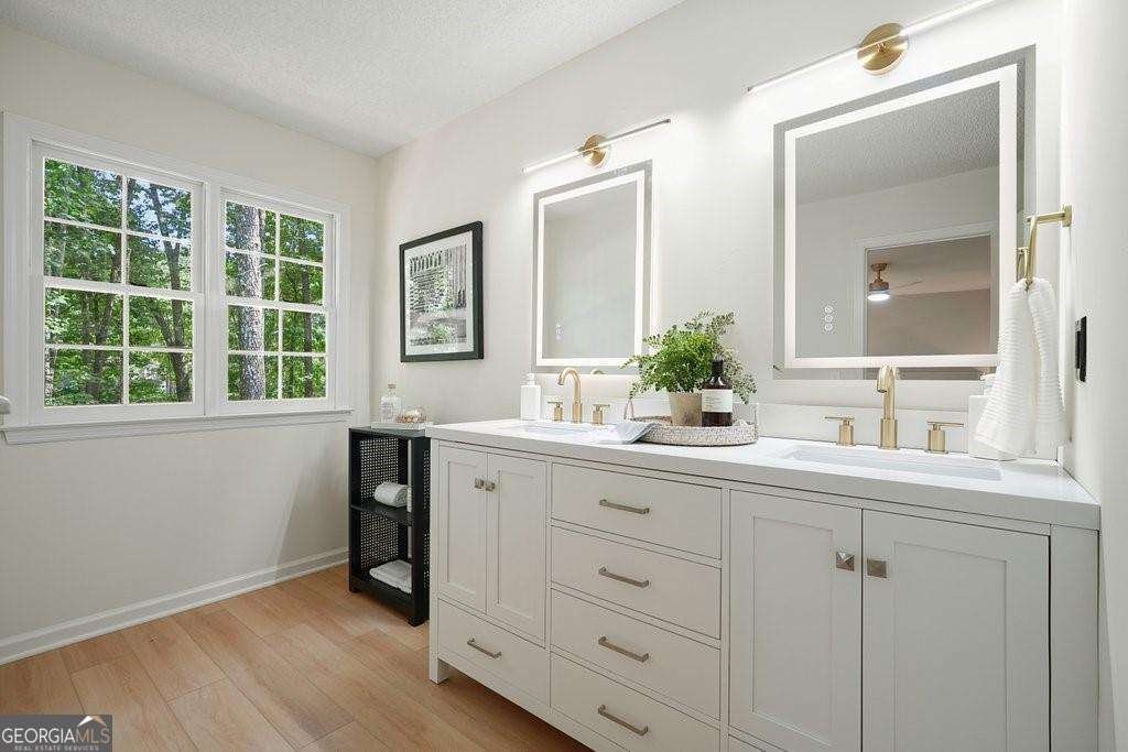 608 Wedgewood Drive Woodstock - 29